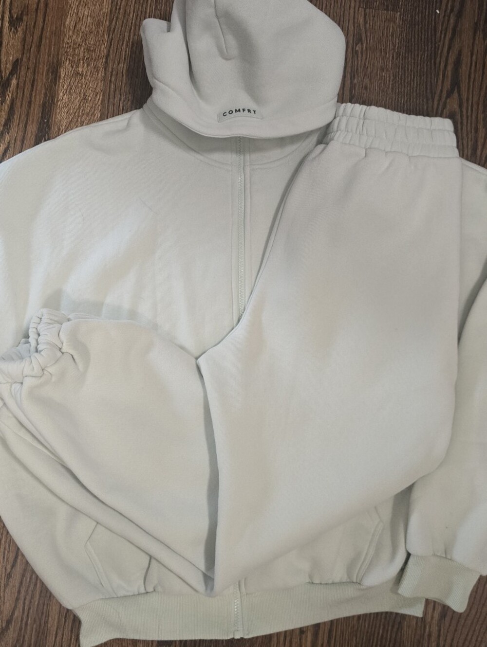 Set COMFORT Oversized Mint Green Zip Hoodie & Joggers Set - Picture 6 of 6